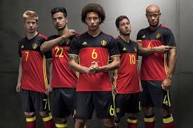 EXIT RODE DUIVELS